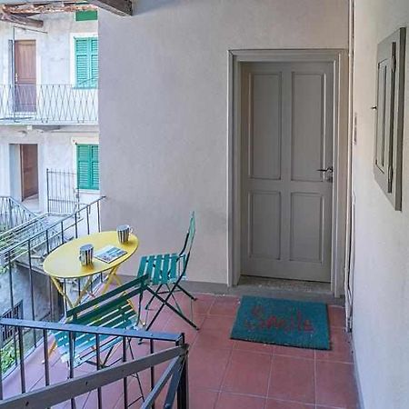 L Arco Appartamento Centro Storico Orta Sgiulio 奥尔塔圣朱利奥 外观 照片