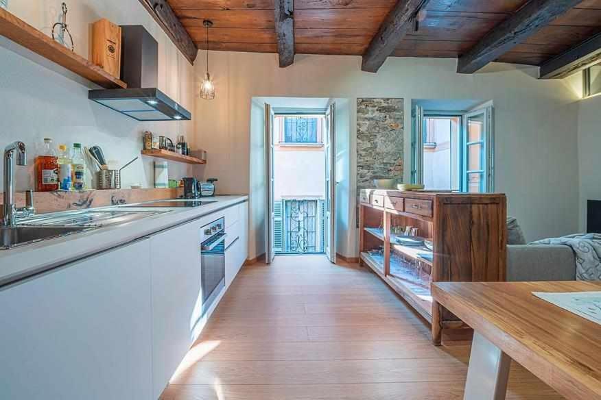L Arco Appartamento Centro Storico Orta Sgiulio 奥尔塔圣朱利奥 外观 照片