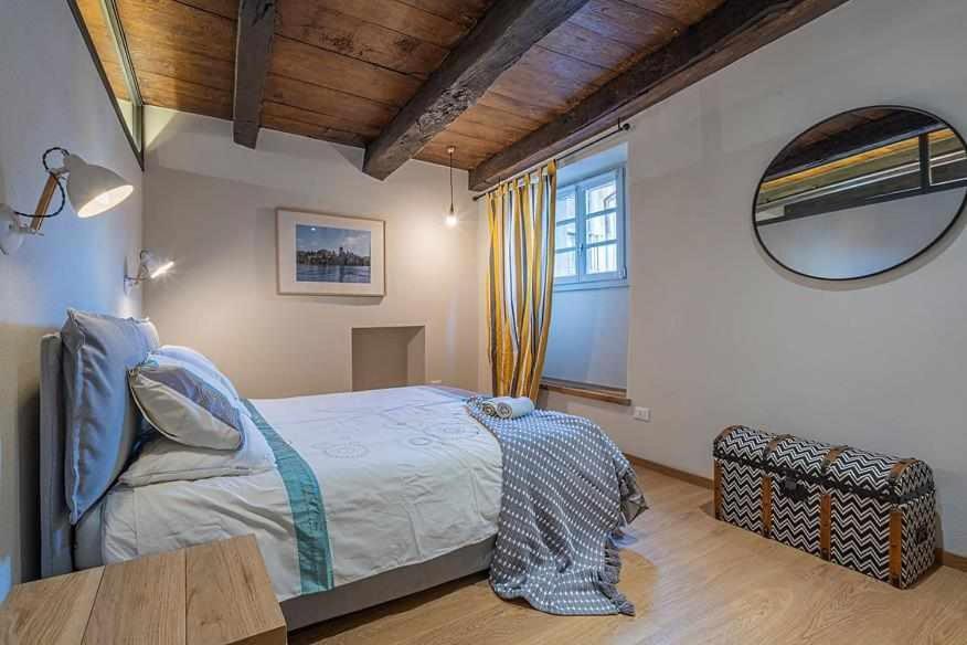 L Arco Appartamento Centro Storico Orta Sgiulio 奥尔塔圣朱利奥 外观 照片